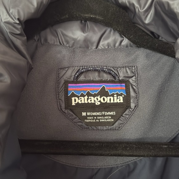 Patagonia Women’s Prow Bomber Down Vest - Picture 6 of 9